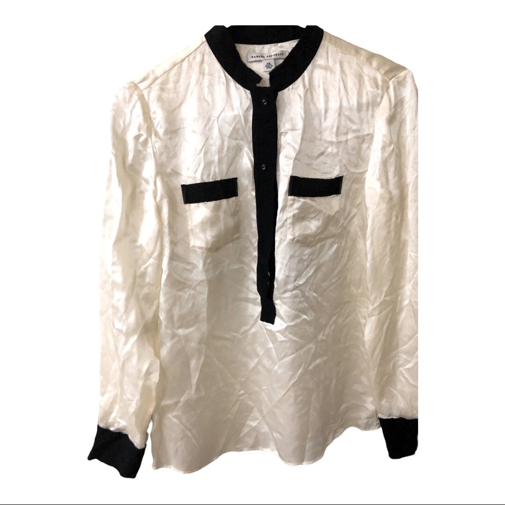 Banana‎ republic cream black trim satin look mandarin collar raw hem blouse sz 2